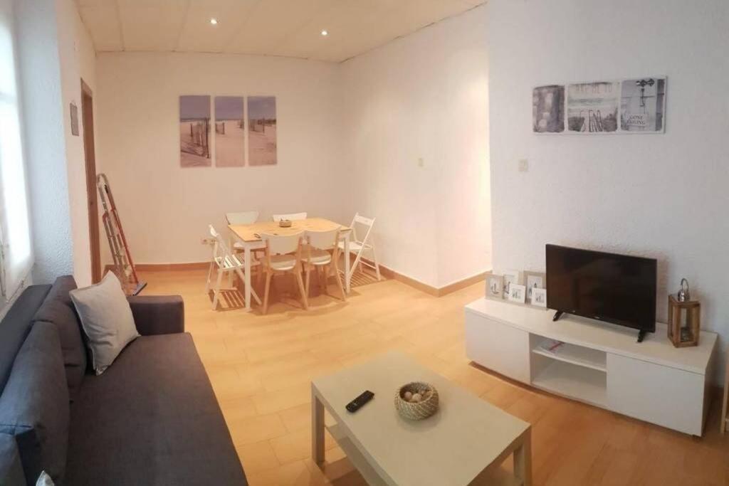Cozy Apartment In The Heart Of Alicante! Ngoại thất bức ảnh