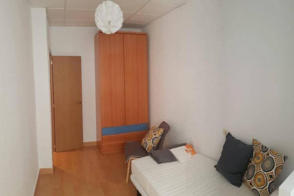 Cozy Apartment In The Heart Of Alicante! Ngoại thất bức ảnh